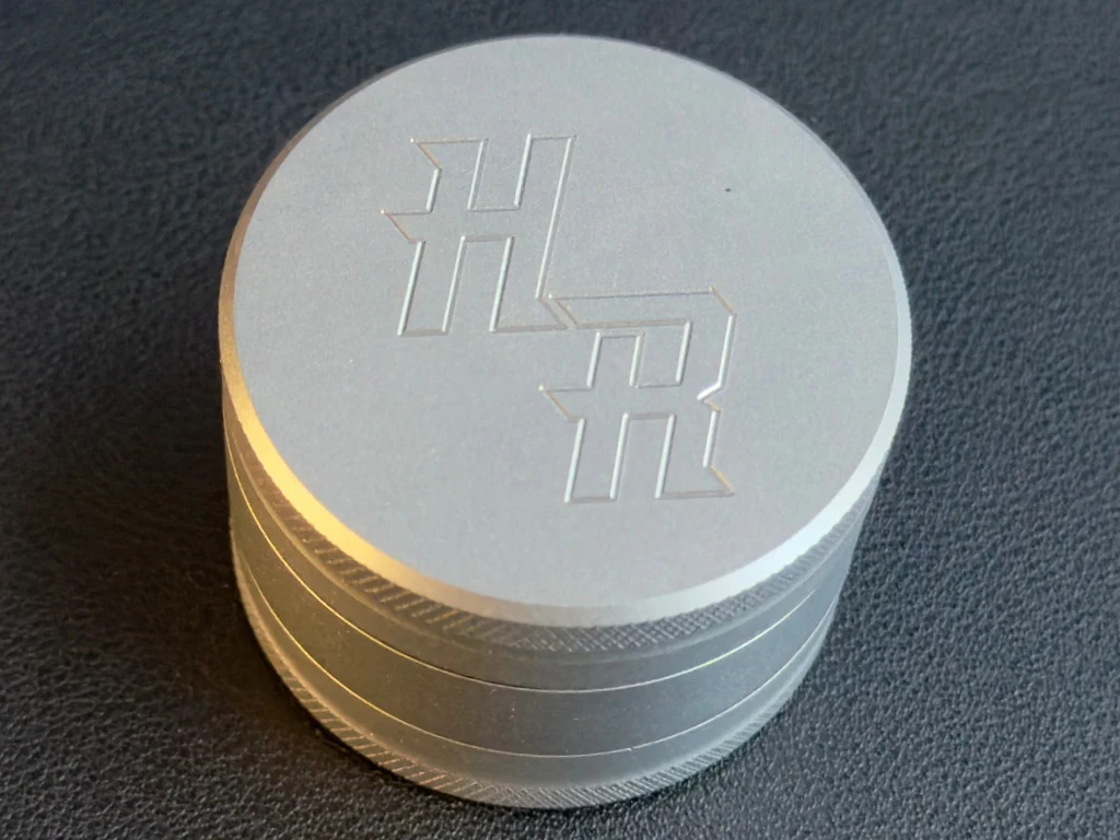 Herb Ripper Stainless Steel Grinder - Image 5