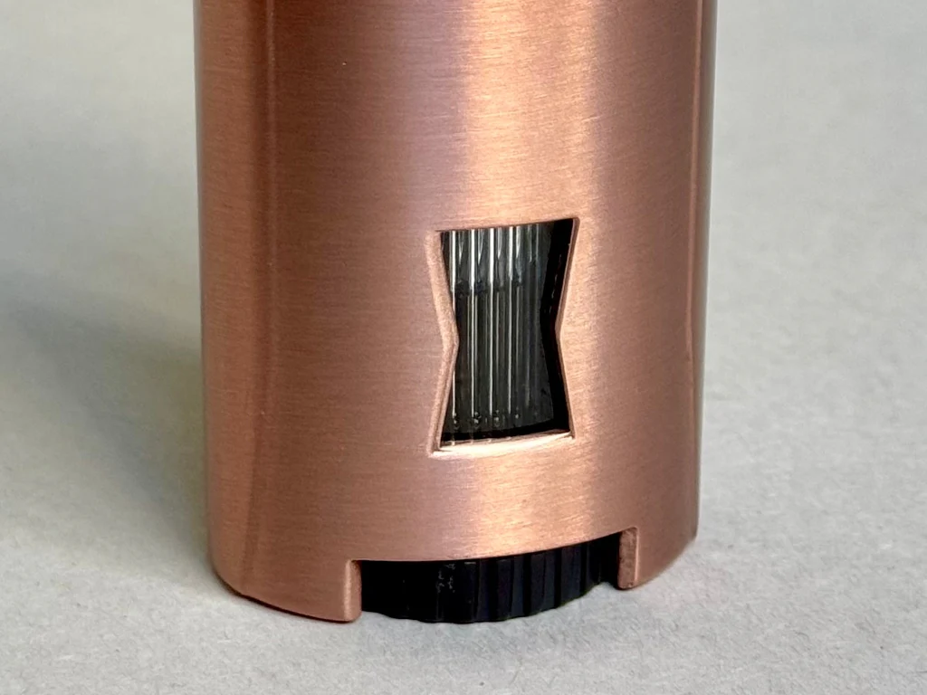 Vector Ironquad 4-Flame Torch Lighter - Image 3