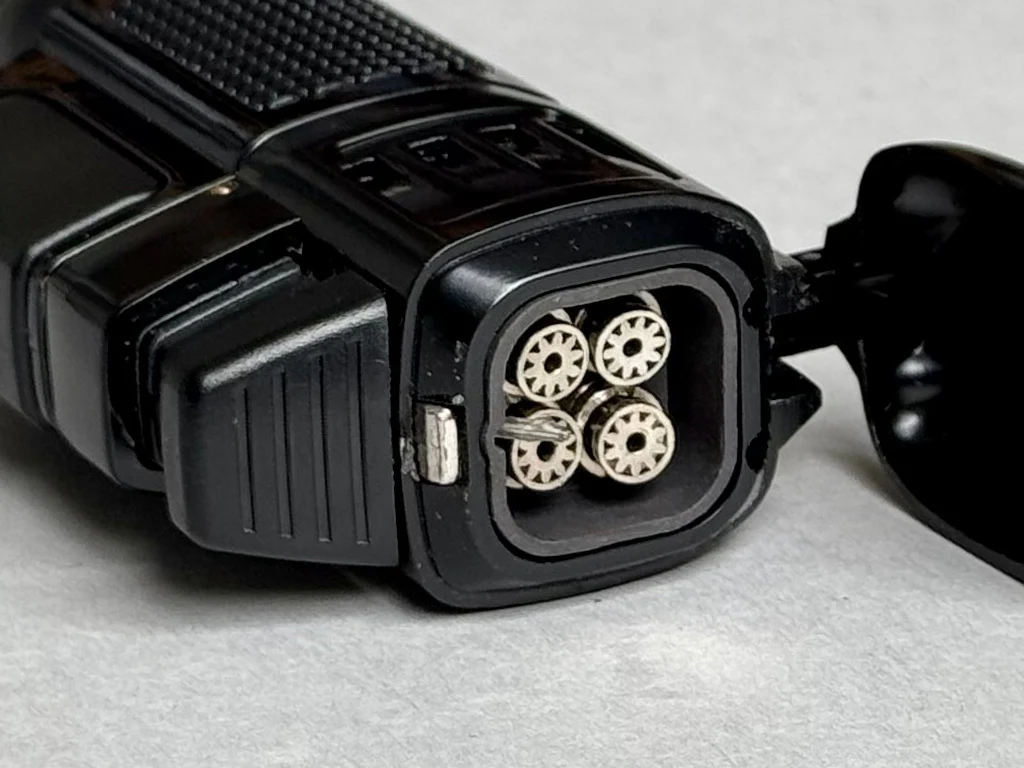 Vector Quadtank 4-Flame Torch Lighter - Image 4