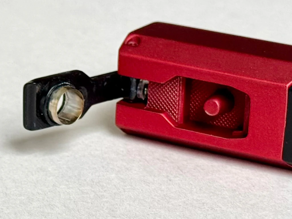 Vector Quattro 4-Flame Torch Lighter - Image 5